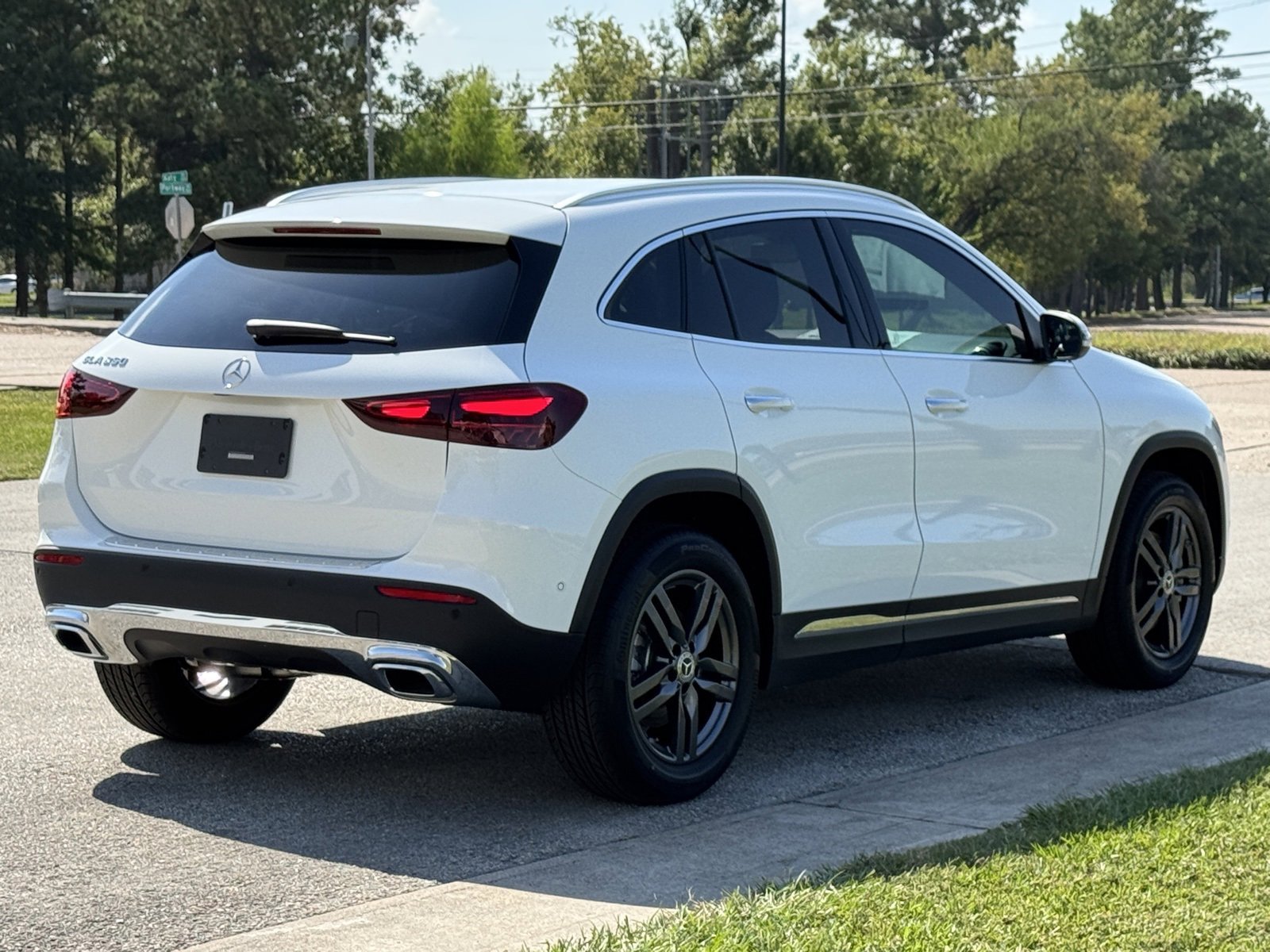 2025 Mercedes-Benz GLA GLA250 - Photo 23