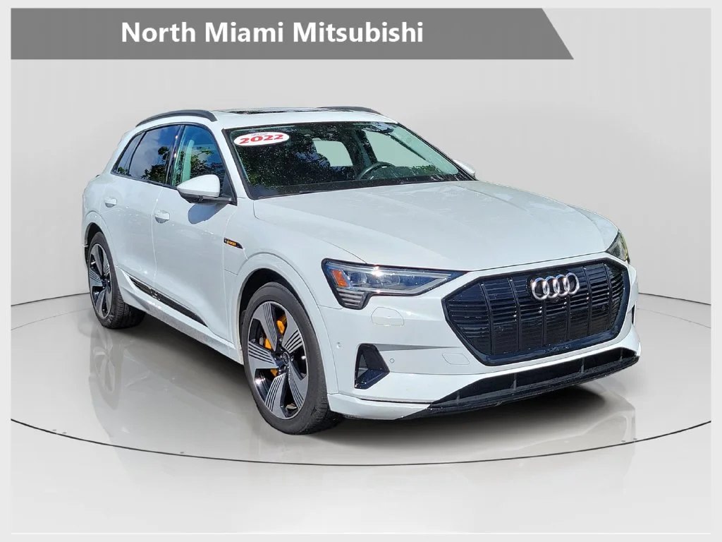 2022 Audi e-tron