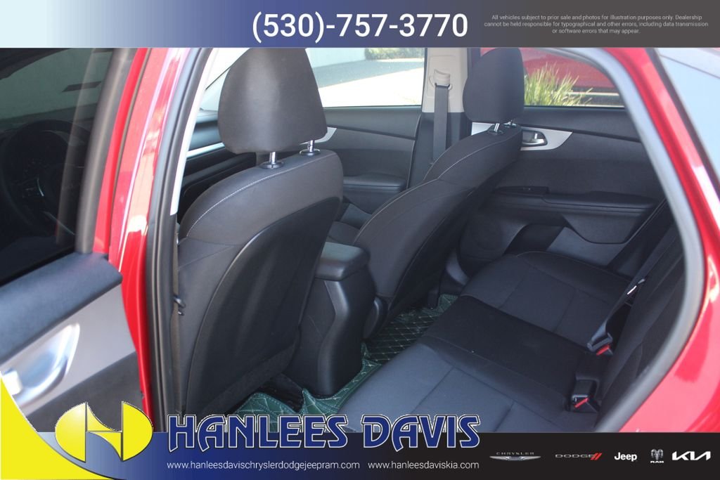 Used 2023 Red Kia LXS image 14