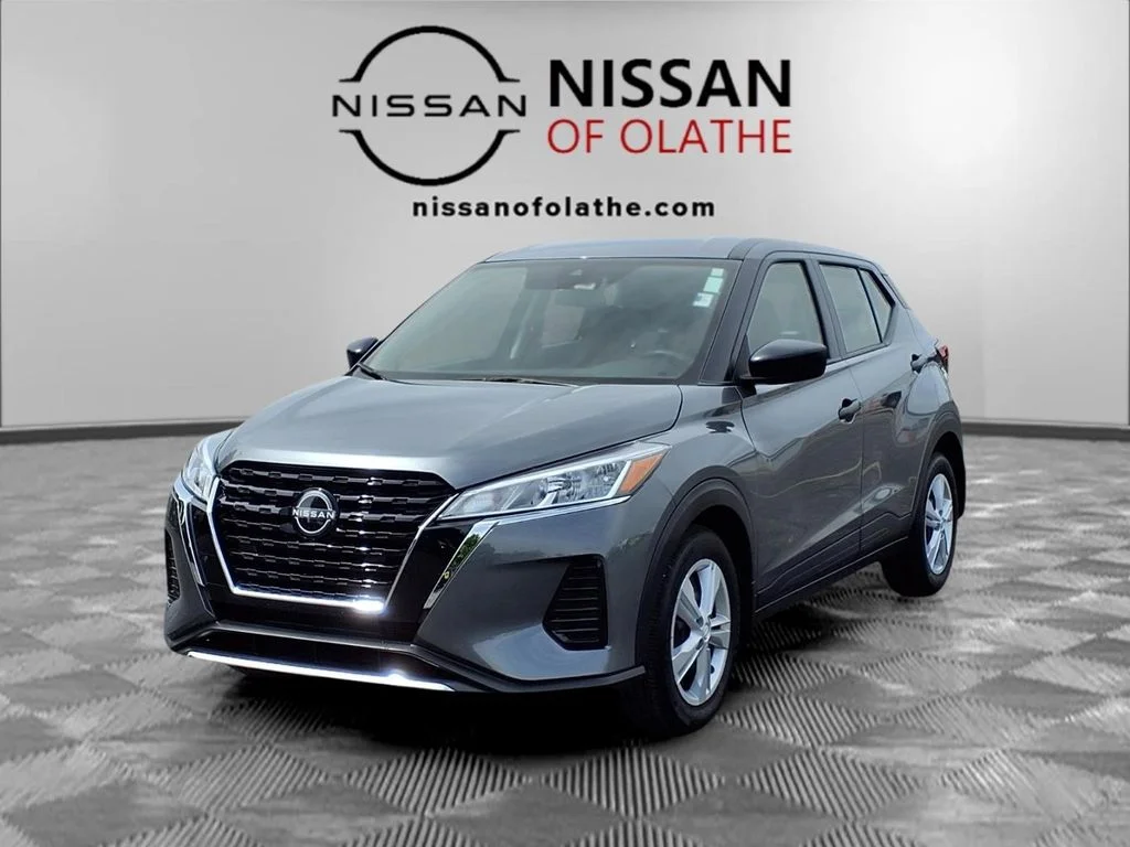 2025 Nissan Kicks Play 1.6 FWD's photo