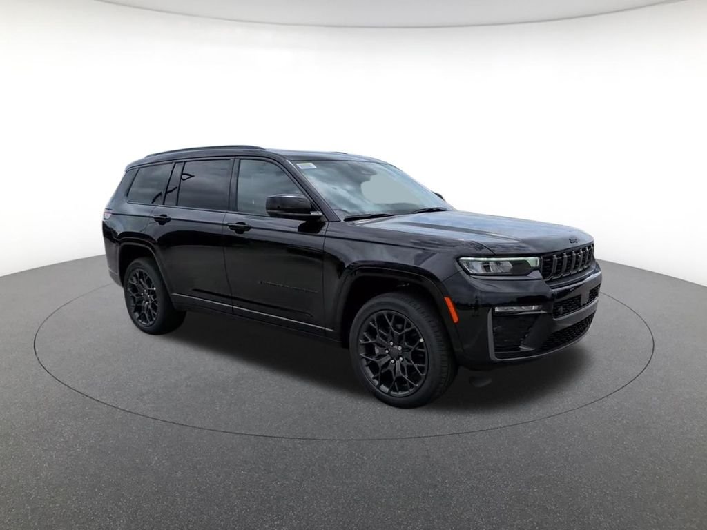 New 2026 Diamond Black Crystal Pearl-Coat Exterior Paint Jeep Summit image 3
