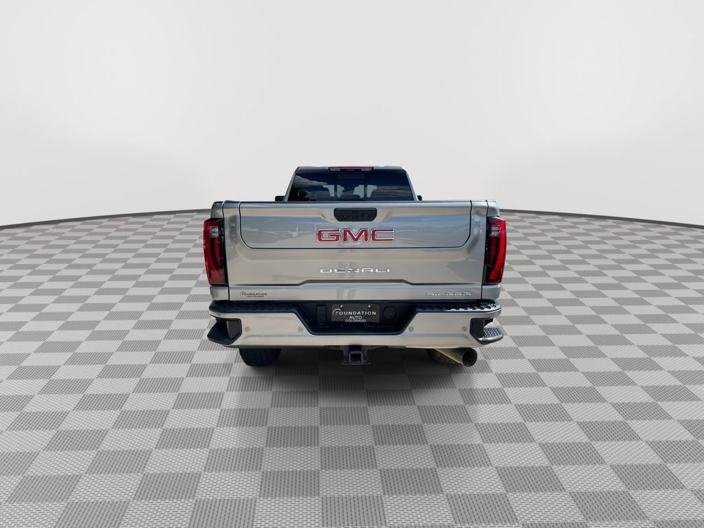Used 2025 Sterling Metallic GMC Denali image 10