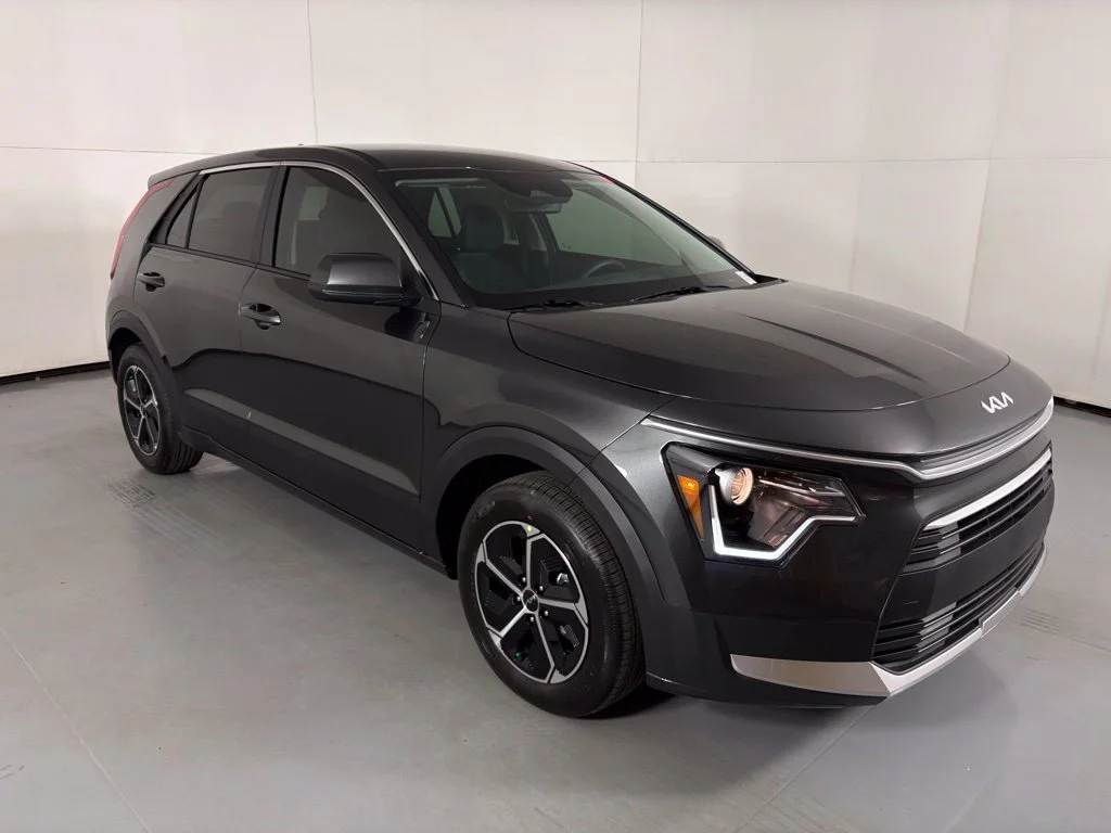 New 2026 Gray Kia LX image 2