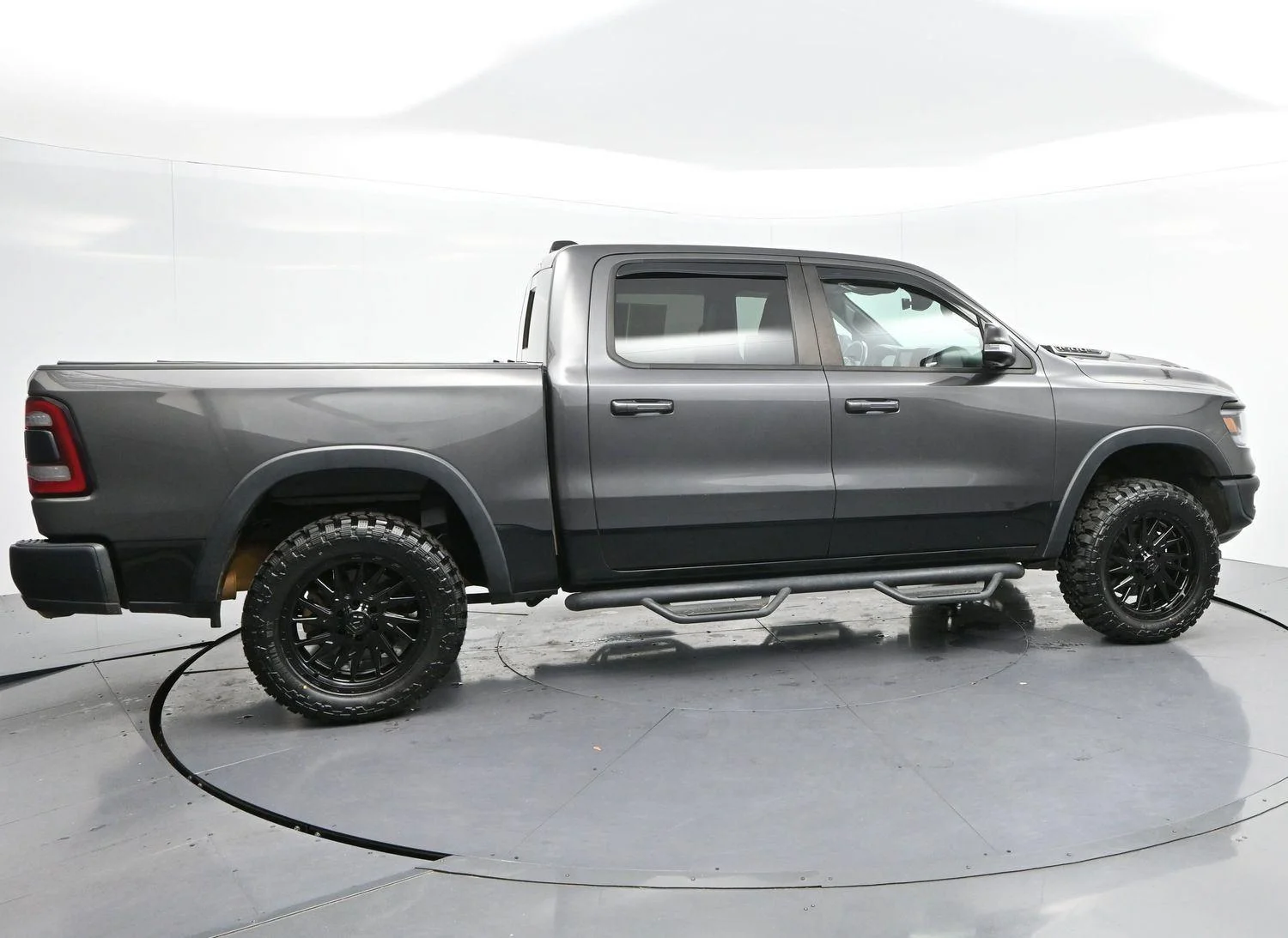 Used 2020 Granite Crystal Metallic Clearcoat Ram Rebel image 8