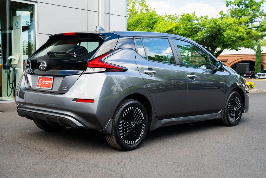 Used 2024 Gray Nissan SV Plus image 6