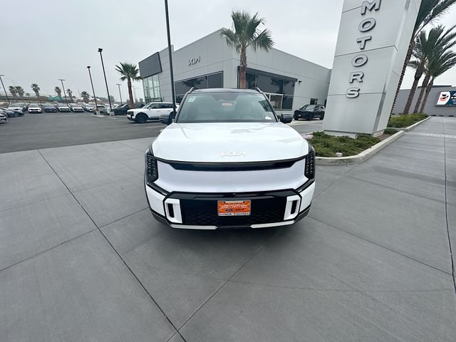 New 2026 Glacial White Pearl / Black Ro Kia GT-Line AWD image 32