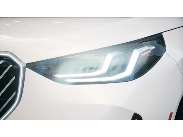 New 2026 Mineral White Metallic BMW  image 6