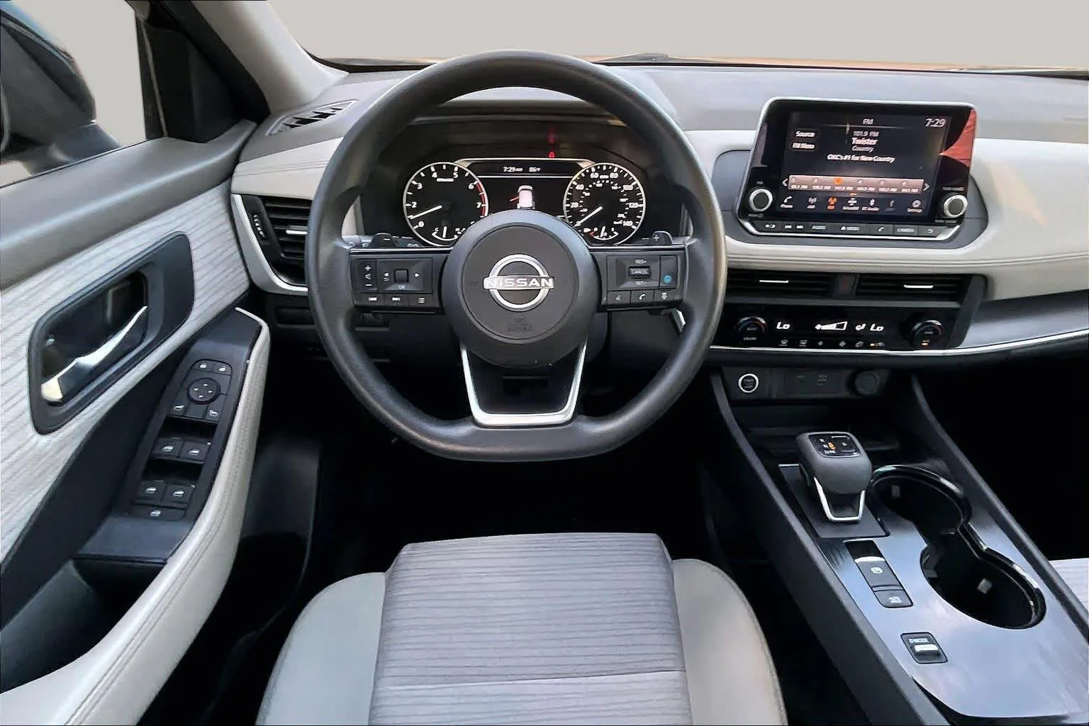 Used 2023 Super Black Nissan SV image 6