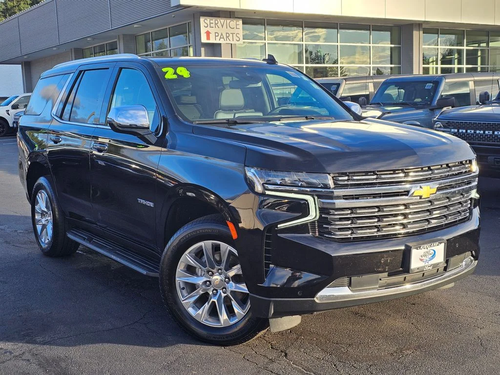 2024 Chevrolet Tahoe 4WD Premier's photo