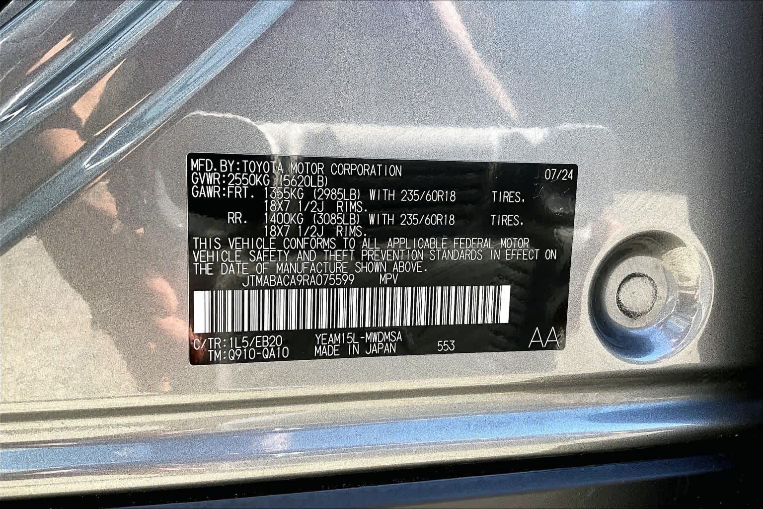 Certified Used 2024 Metal Toyota XLE image 33