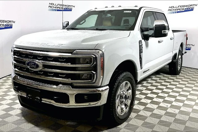 2026 Ford Super Duty F-350® Lariat®