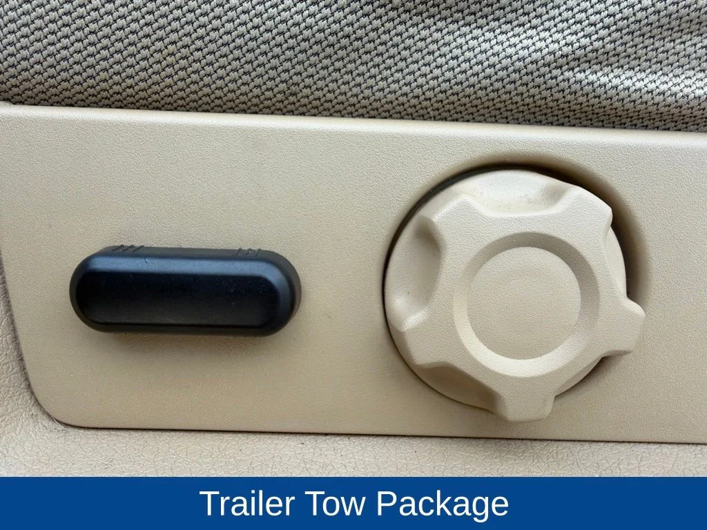 Used 2014  Ford XLT image 12
