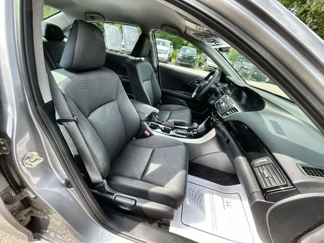 Used 2016 Silver Honda LX image 26