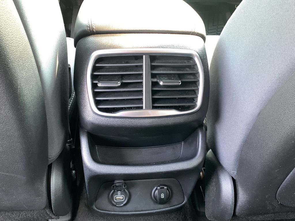2020 Hyundai Santa Fe SE - Photo 22
