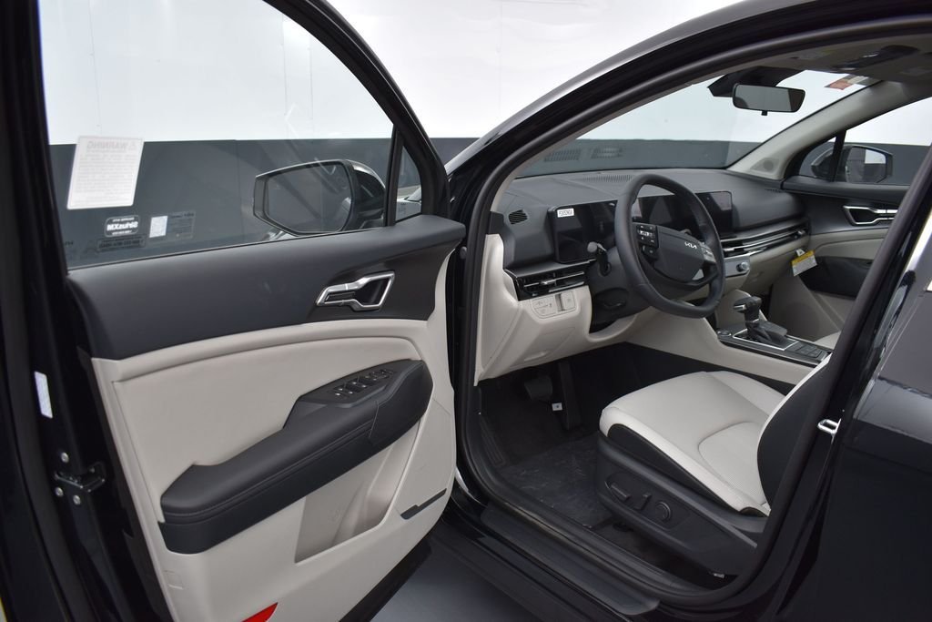 New 2026 Ebony Black Kia EX image 5