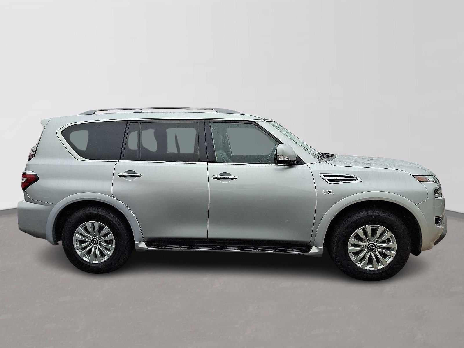 2022 Nissan Armada SV - Photo 7