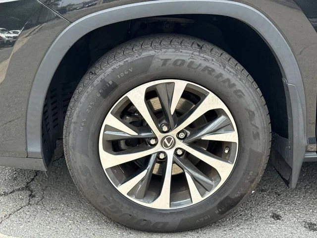 Used 2022 Black Lexus 350 image 12