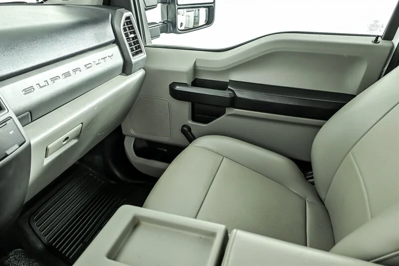 Used 2017 Oxford White Ford XL image 23