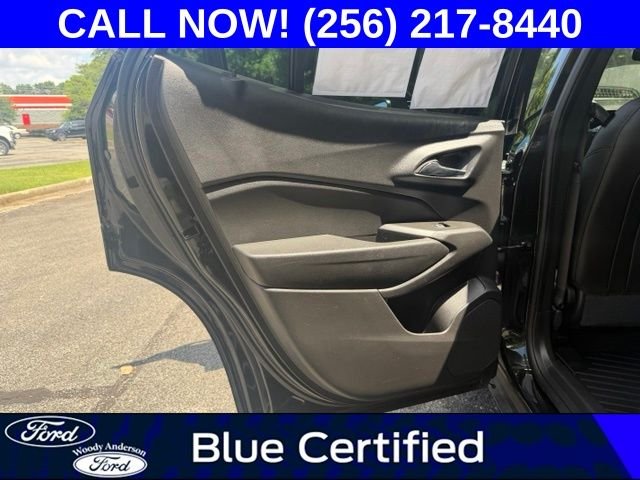 Used 2025 Mosaic Black Metallic Chevrolet 2RS image 20