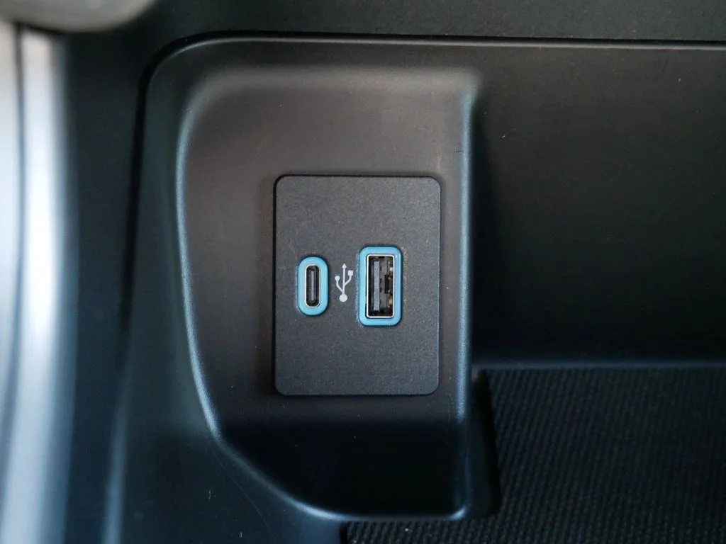 Used 2024 Gray Ford XLT image 33