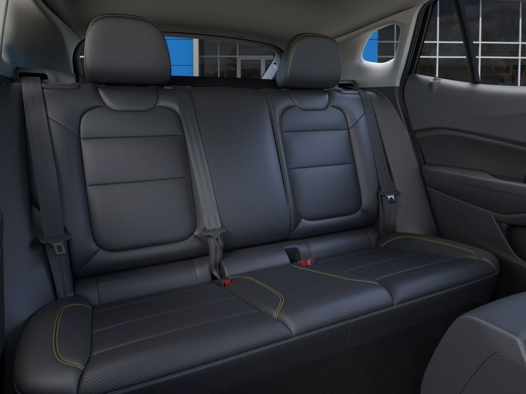 New 2026 Mosaic Black Metallic Chevrolet ACTIV image 17