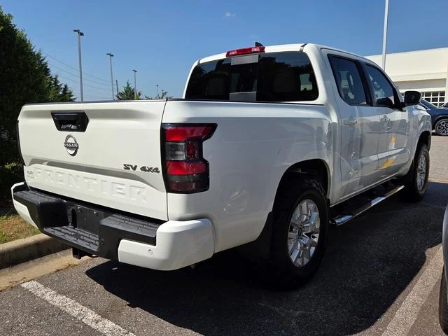 Used 2023 White Nissan SV image 5