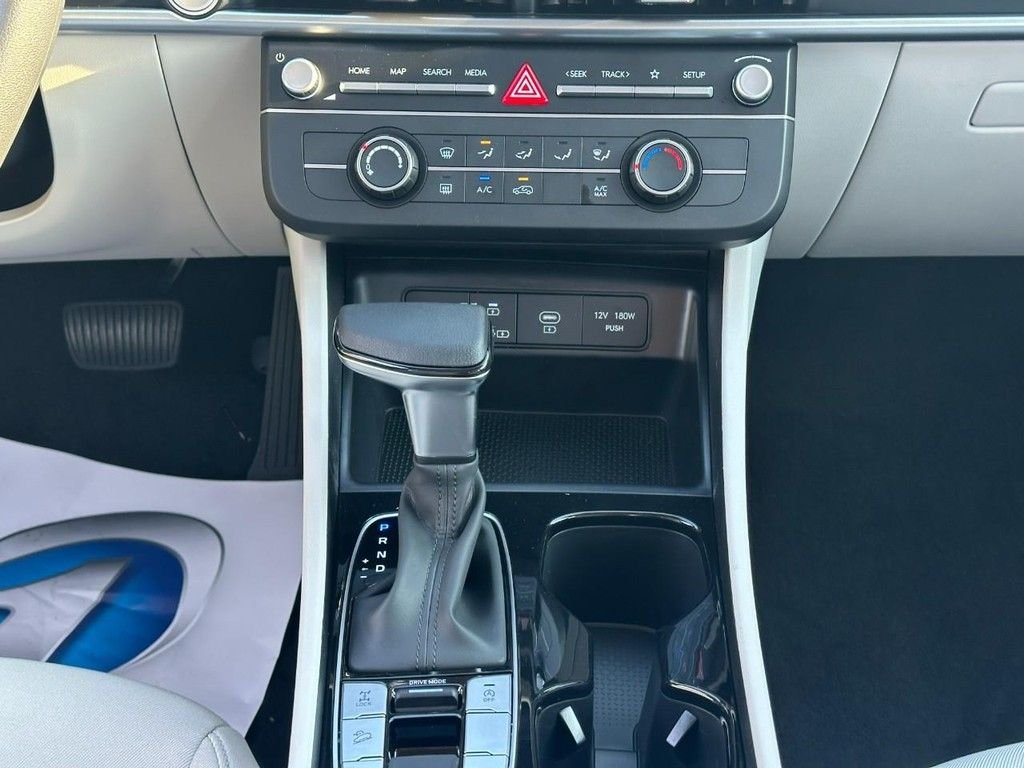 2026 Hyundai Tucson SE - Photo 8