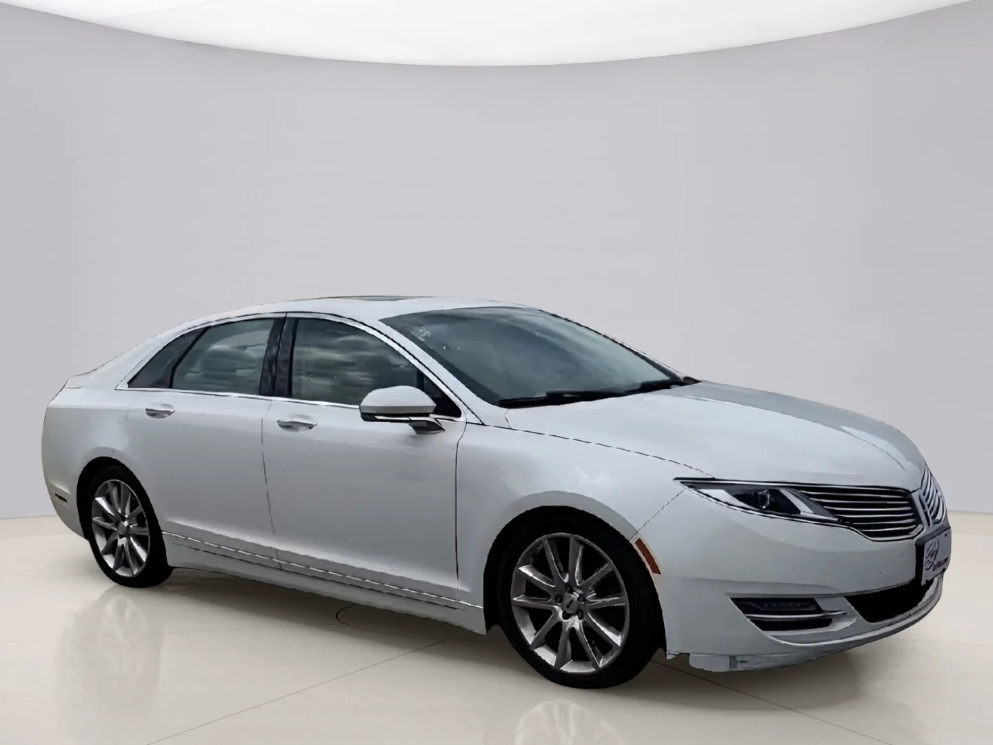 Used 2016 White Lincoln  image 4