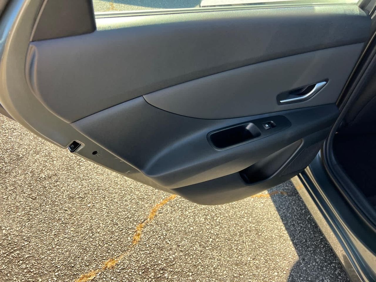 New 2026 Amazon Gray Hyundai Limited image 12