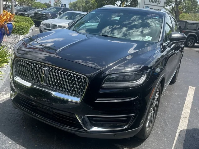 2019 Lincoln Nautilus Reserve