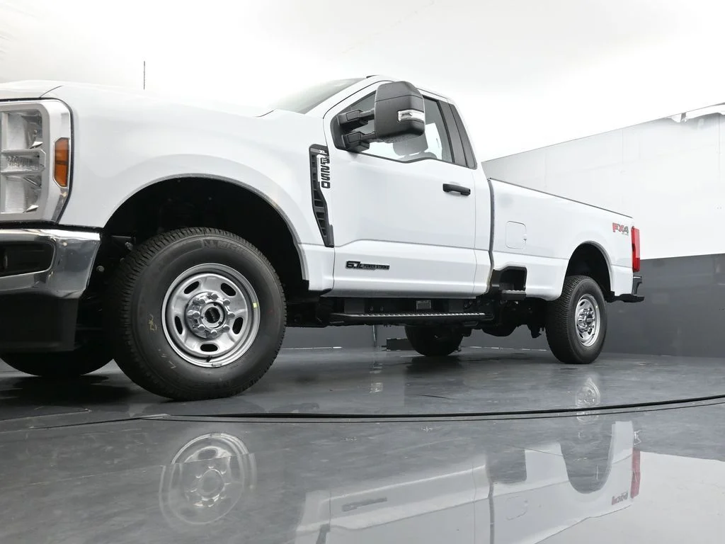New 2026 Oxford White Ford F-250® XL image 26