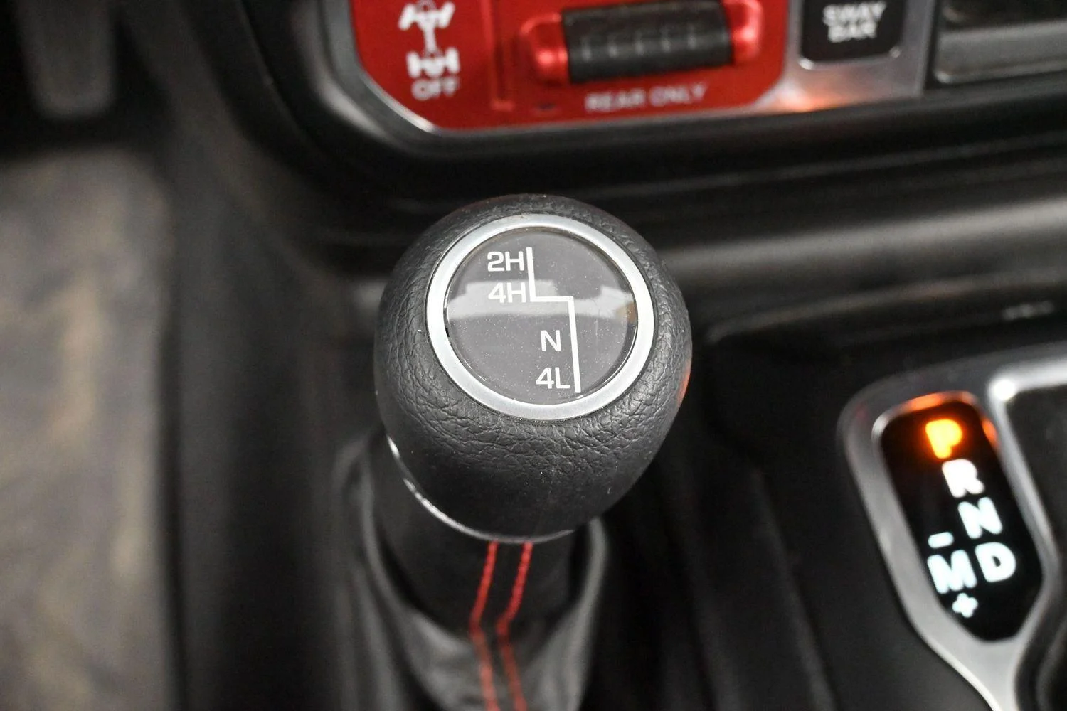 Used 2018 Ocean Blue Metallic Clearcoat Jeep Rubicon image 22