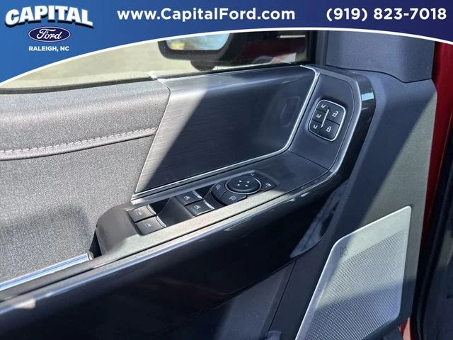 Used 2023 Red Ford Lariat image 20