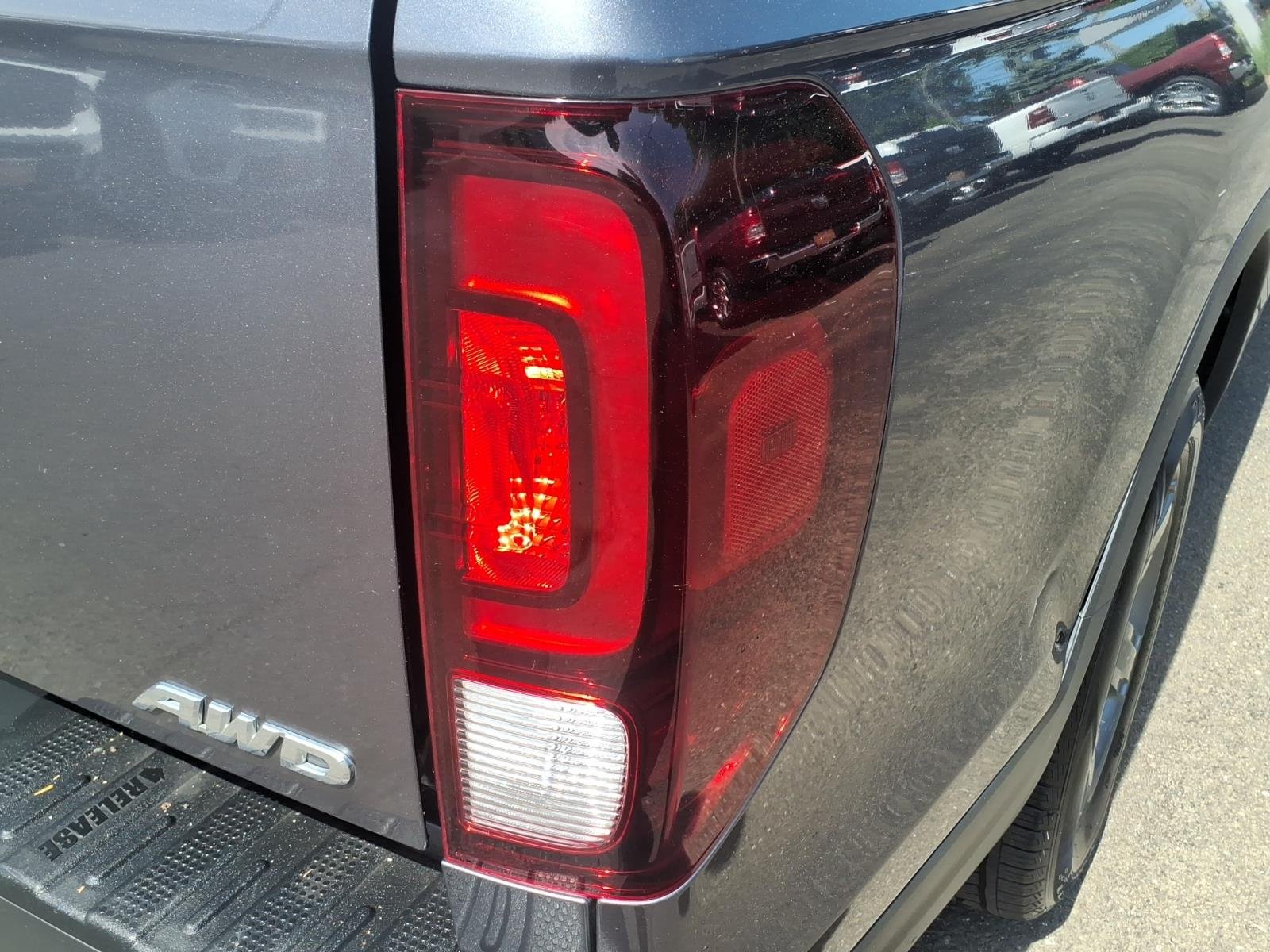 Certified Used 2021 Gray Honda RTL image 16