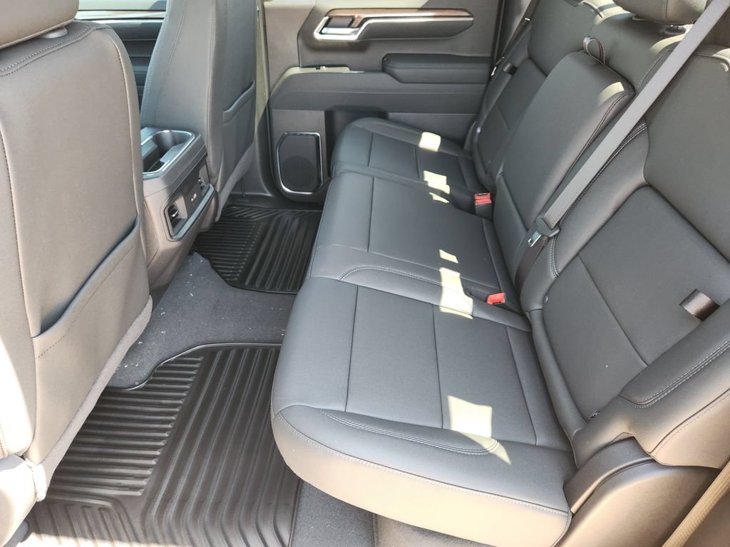 2026 Chevrolet Silverado 1500 RST - Photo 14