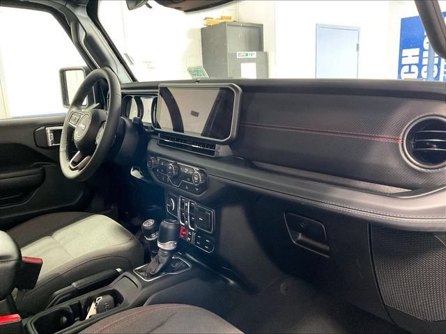 Used 2026 Black Clearcoat Jeep Rubicon image 13