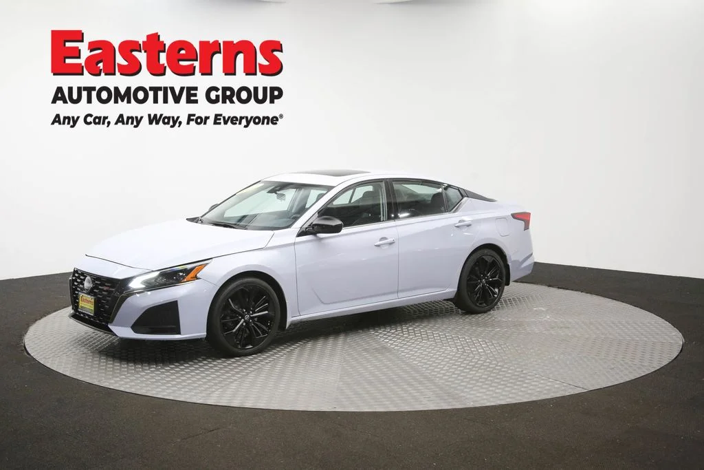 Used 2023 Gray Nissan 2.5 SR image 58