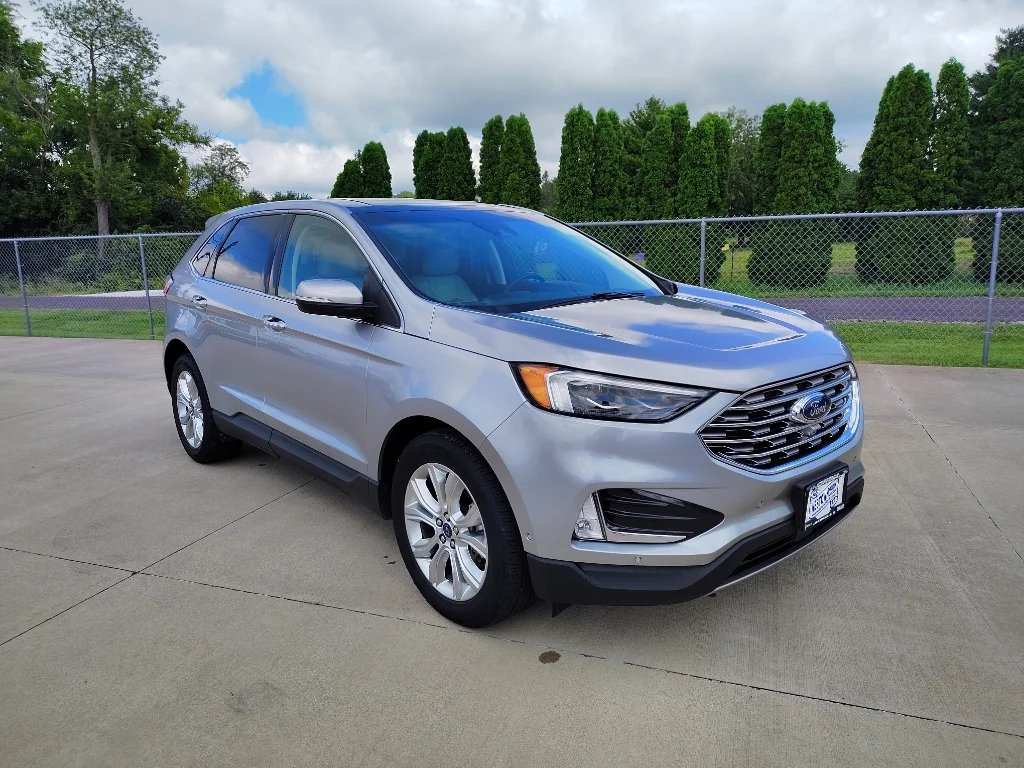 Used 2020 Iconic Silver Metallic Ford Titanium image 24