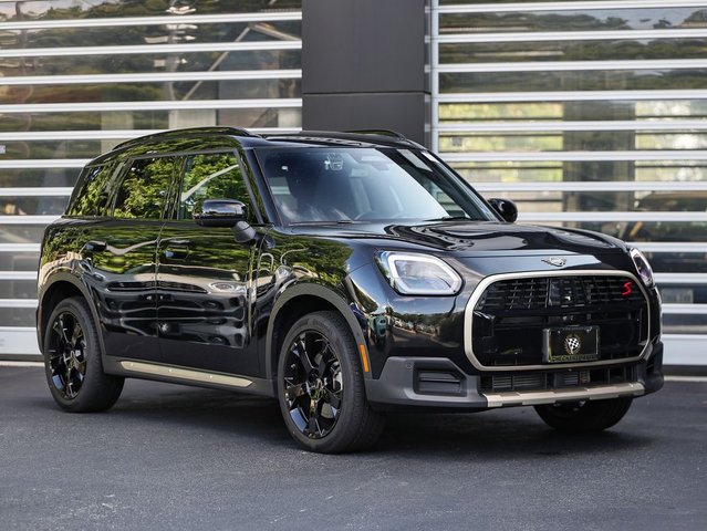 2025 MINI Cooper S Countryman Iconic