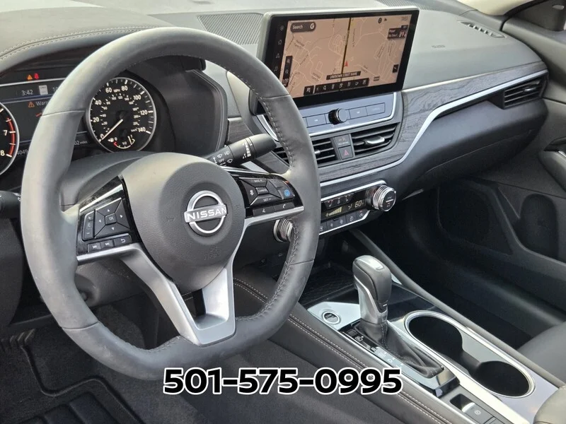 Used 2025 Super Black NISSAN SL FWD image 10