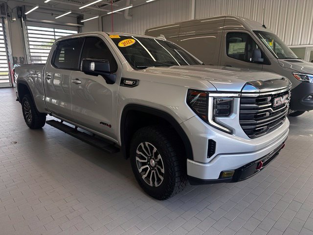 Used 2022 Silver GMC AT4 image 3