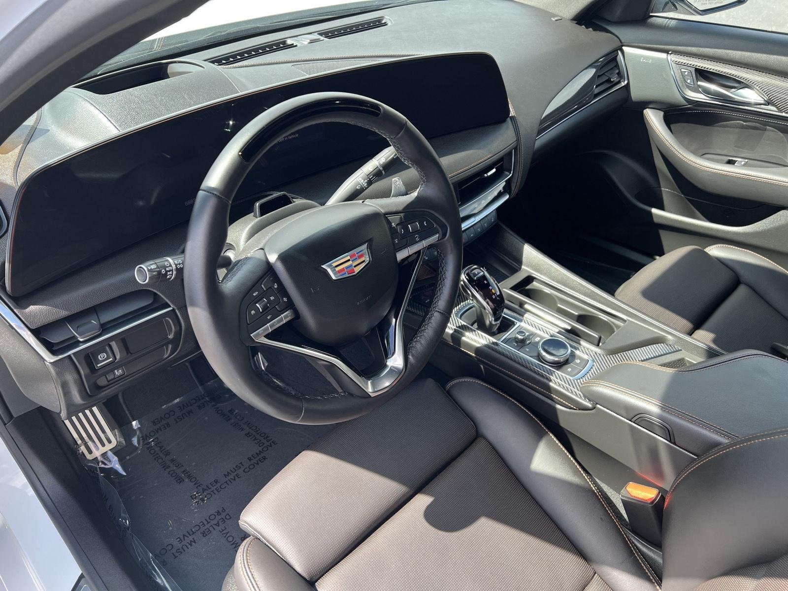 2025 Cadillac CT5 Sport - Photo 17