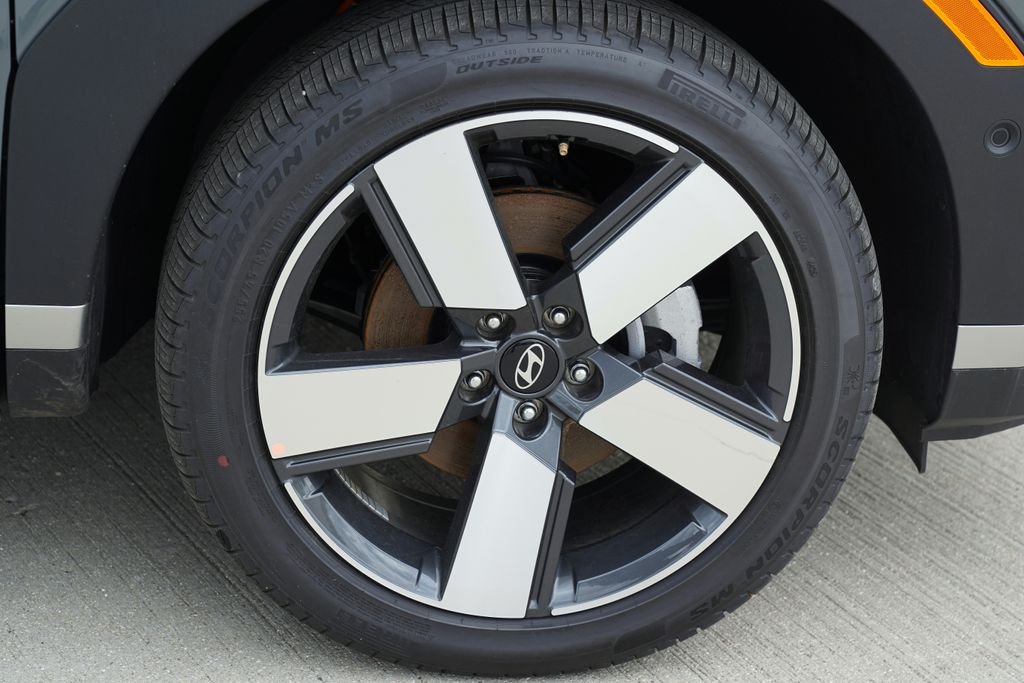 New 2026 Hampton Gray Hyundai Limited image 35