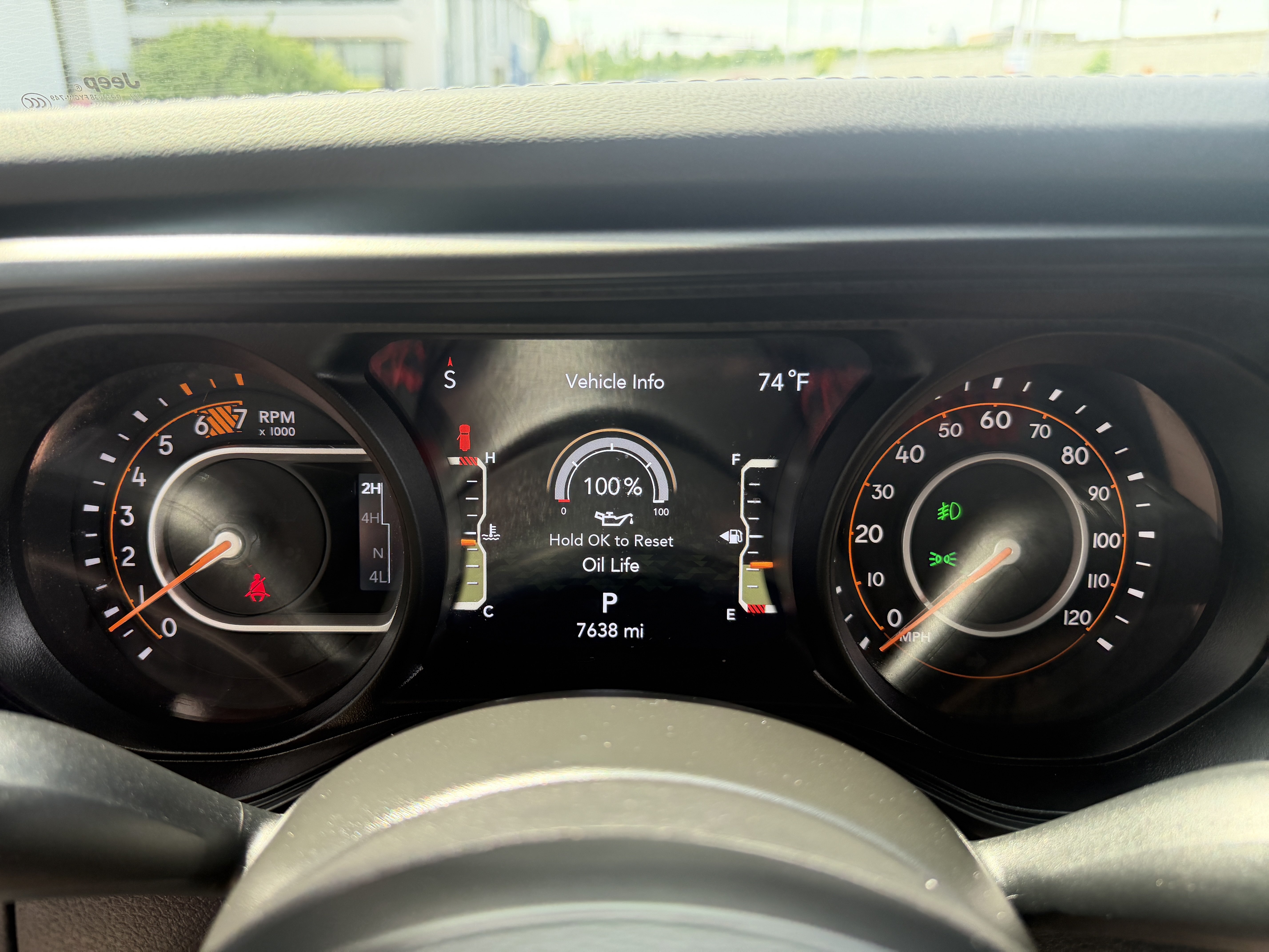 Used 2024 Bikini Pearl Coat Jeep Rubicon image 43