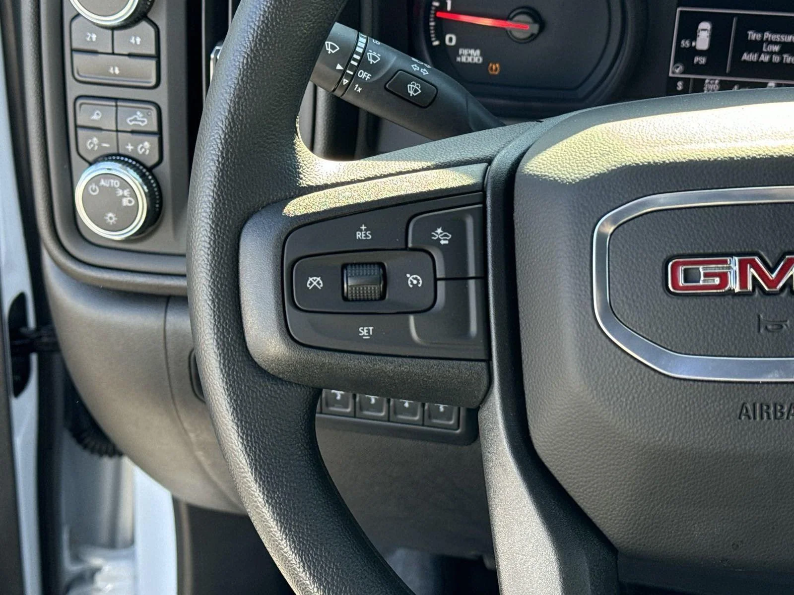2025 GMC Sierra 2500HD Pro - Photo 19
