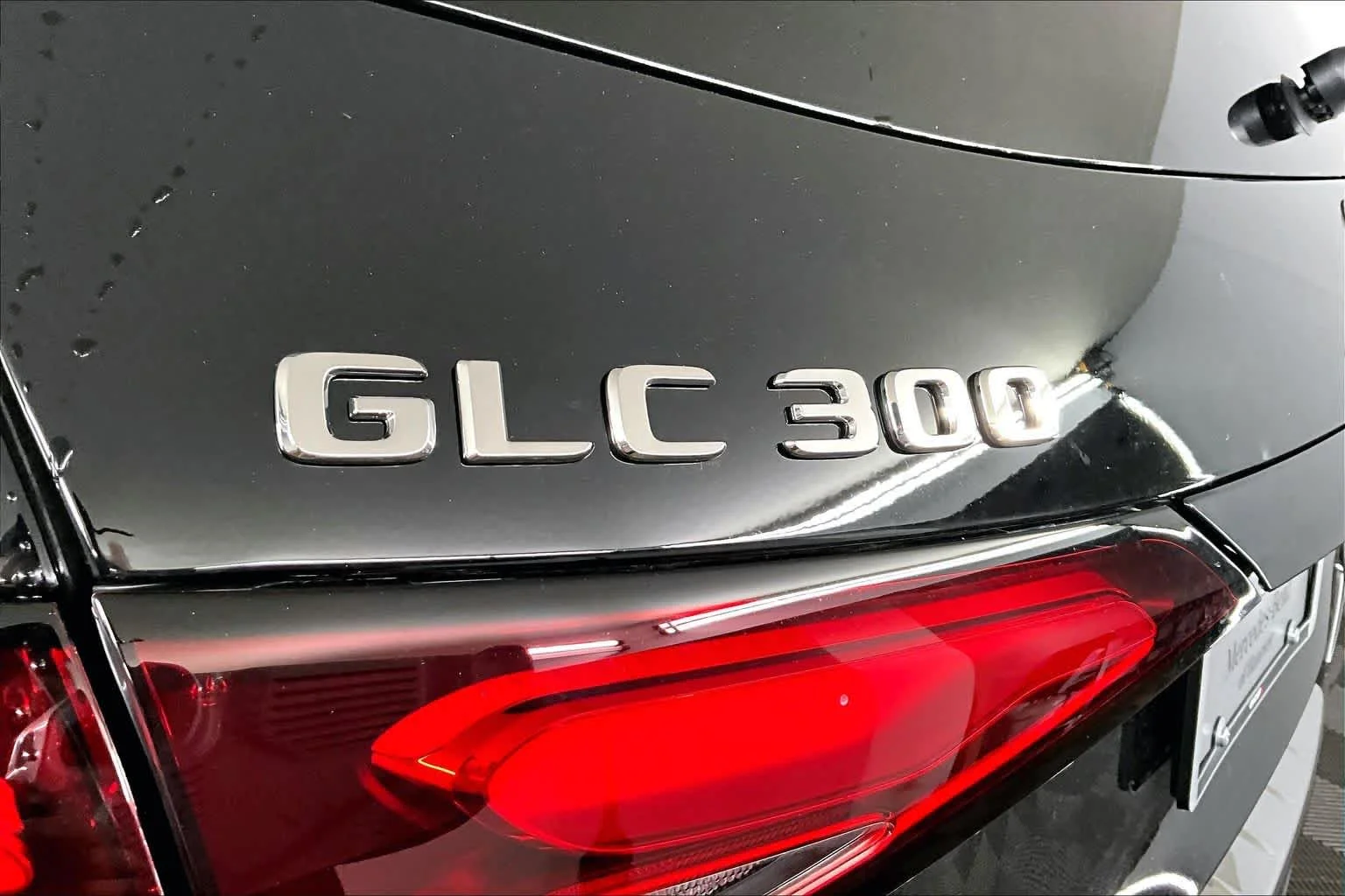 New 2026 040/Black Mercedes-Benz GLC 300 image 7