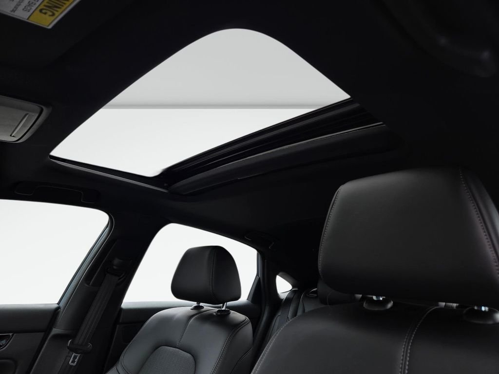 2023 Honda Civic Hatchback Sport Touring - Photo 15