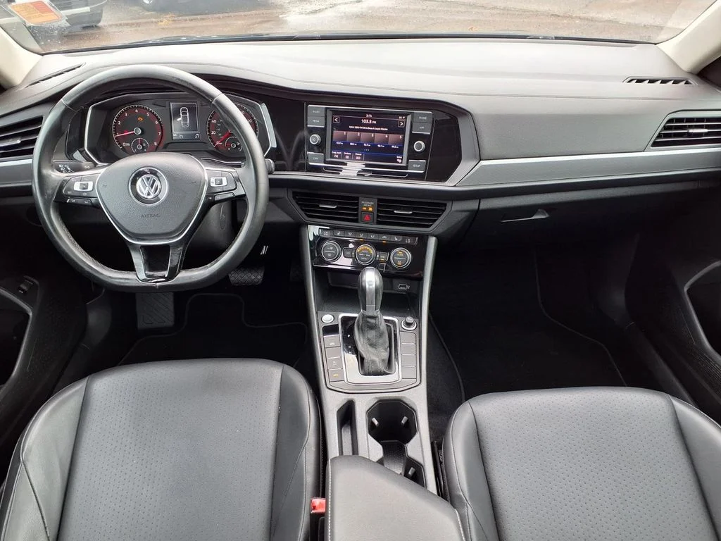 Used 2019 Black Volkswagen  image 3