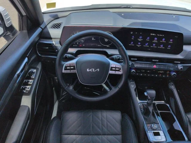 Certified Used 2025 Glacial White Pearl Kia SX X-Line image 16