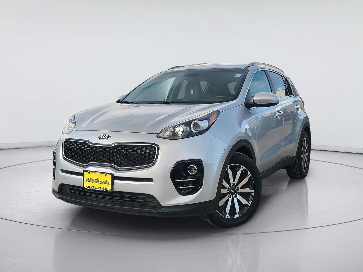 Used 2017 Silver Kia EX image 1